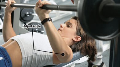 bench press hurt shoulder